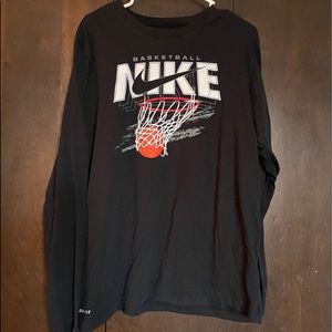 Men’s Nike long sleeve